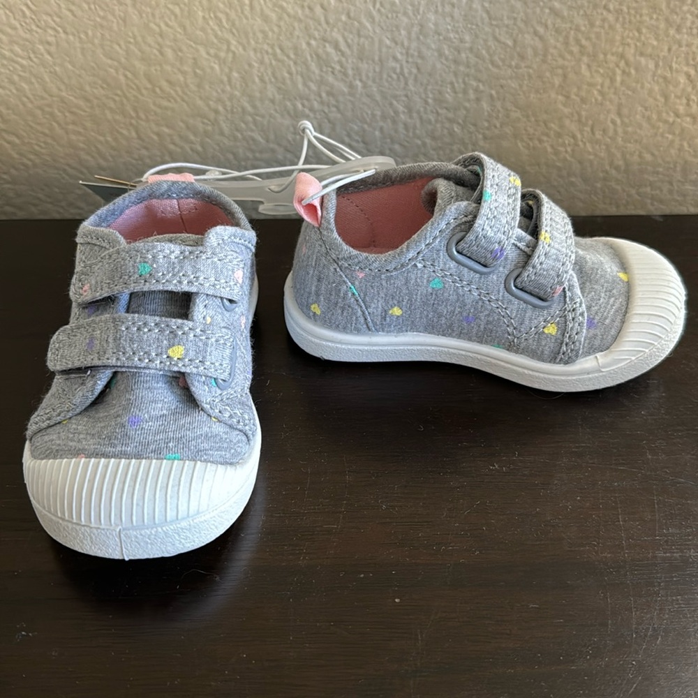 Cat & Jack Parker Shoes with Adjustable Hook & Loop Strap (4T)